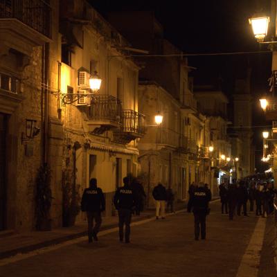 Restituzione abitazioni 100-150m - La piazza si rianima